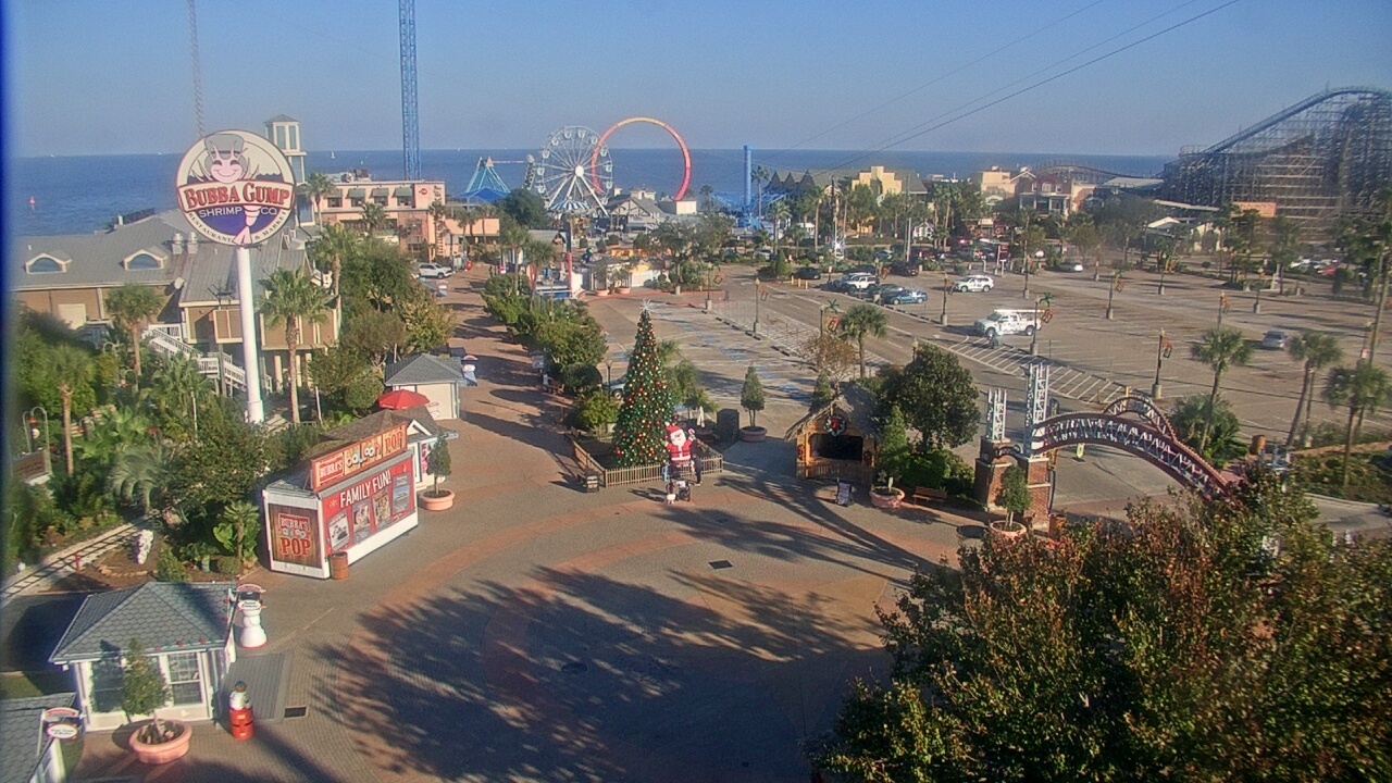 Thumbnail for current weather camera view from The Boardwalk Inn in Kemah, Texas