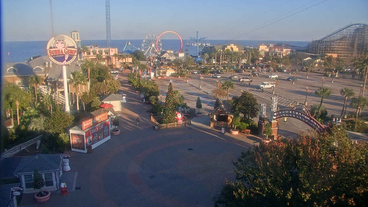 Thumbnail for current weather camera view from The Boardwalk Inn in Kemah, Texas
