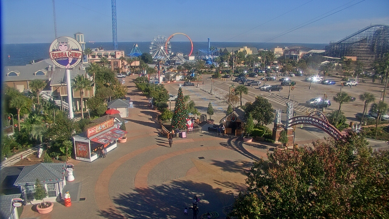 Thumbnail for current weather camera view from The Boardwalk Inn in Kemah, Texas