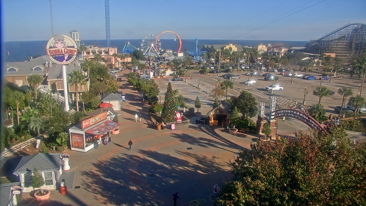 Thumbnail for current weather camera view from The Boardwalk Inn in Kemah, Texas