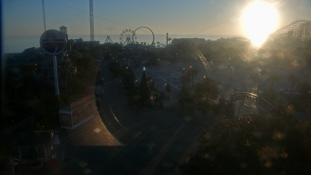 Thumbnail for current weather camera view from The Boardwalk Inn in Kemah, Texas