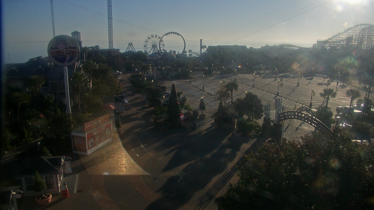 Thumbnail for current weather camera view from The Boardwalk Inn in Kemah, Texas