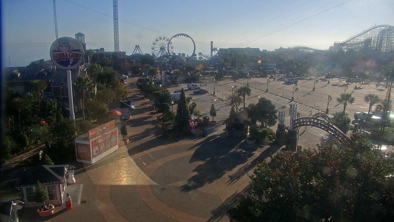 Thumbnail for current weather camera view from The Boardwalk Inn in Kemah, Texas