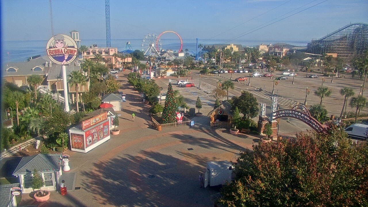 Thumbnail for current weather camera view from The Boardwalk Inn in Kemah, Texas