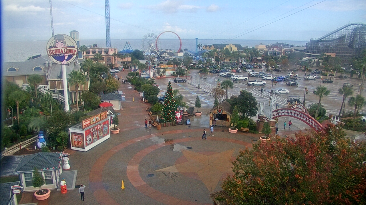 Thumbnail for current weather camera view from The Boardwalk Inn in Kemah, Texas