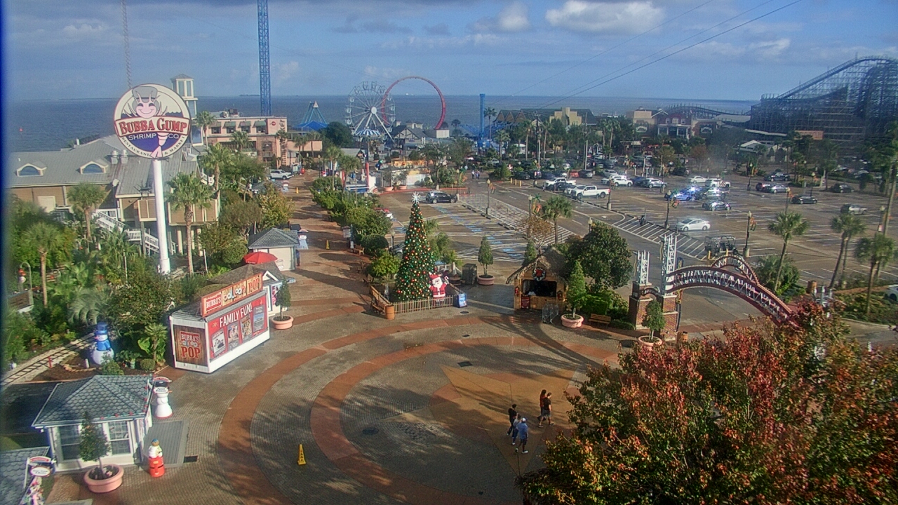Thumbnail for current weather camera view from The Boardwalk Inn in Kemah, Texas