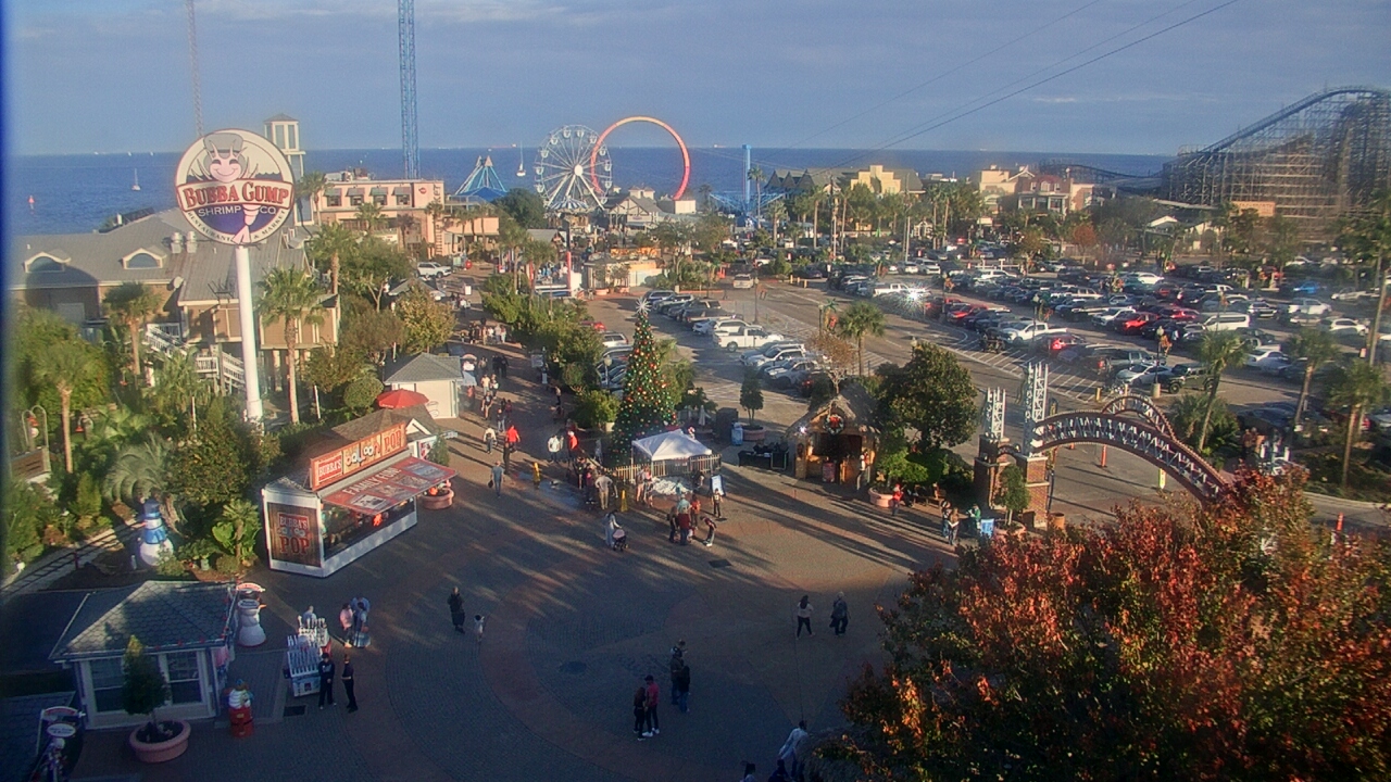 Thumbnail for current weather camera view from The Boardwalk Inn in Kemah, Texas