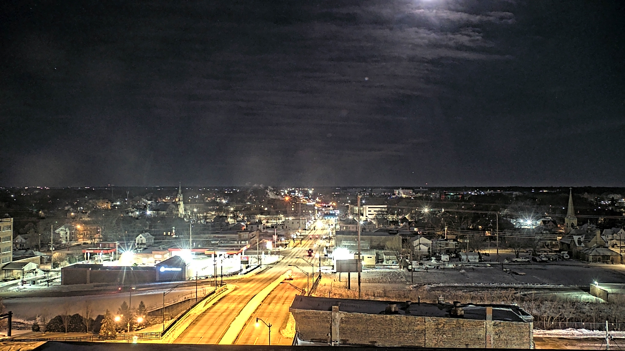 Thumbnail for current weather camera view from Kankakee County Administration Building in Kankakee, Illinois