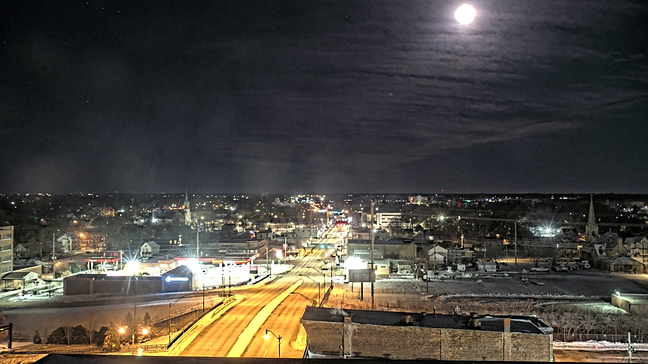 Thumbnail for current weather camera view from Kankakee County Administration Building in Kankakee, Illinois