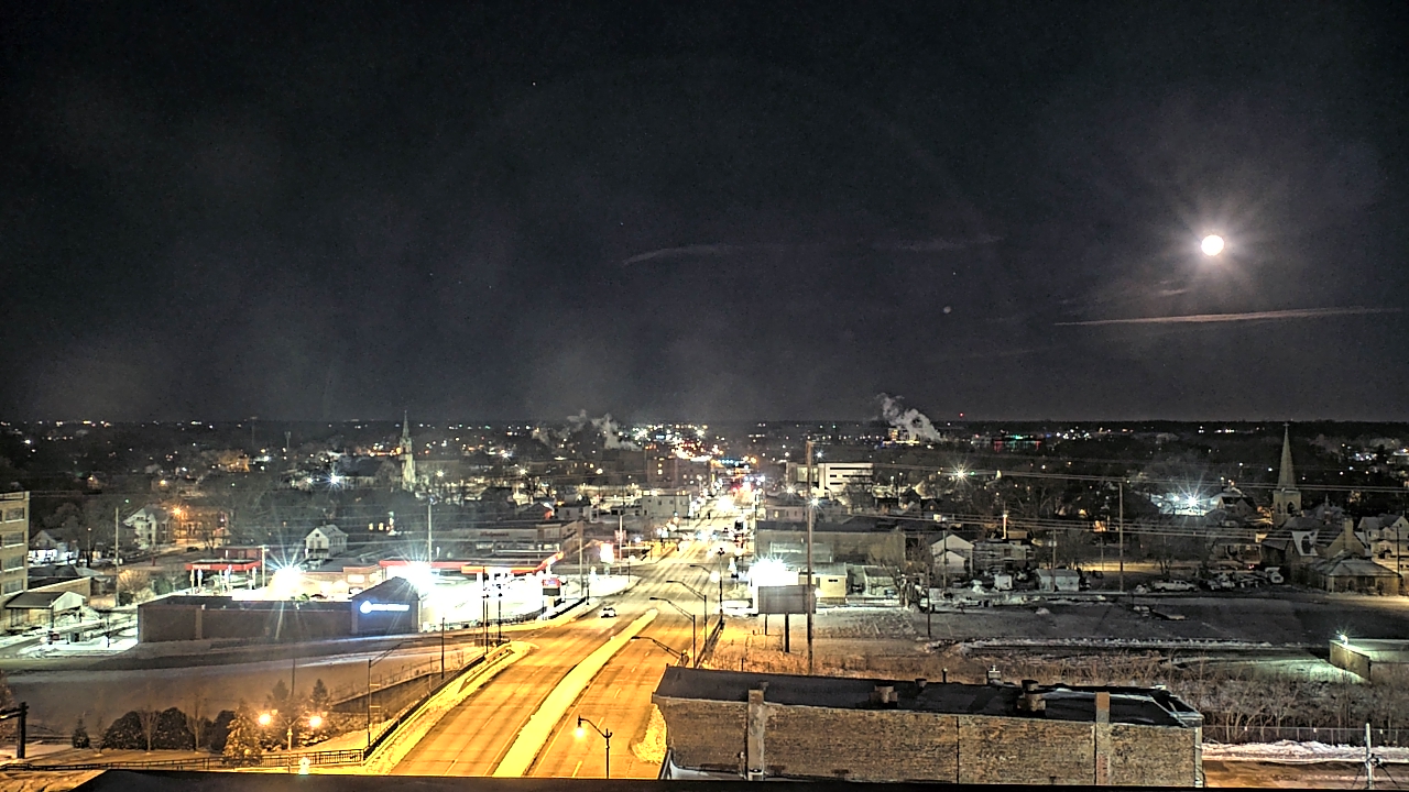 Thumbnail for current weather camera view from Kankakee County Administration Building in Kankakee, Illinois