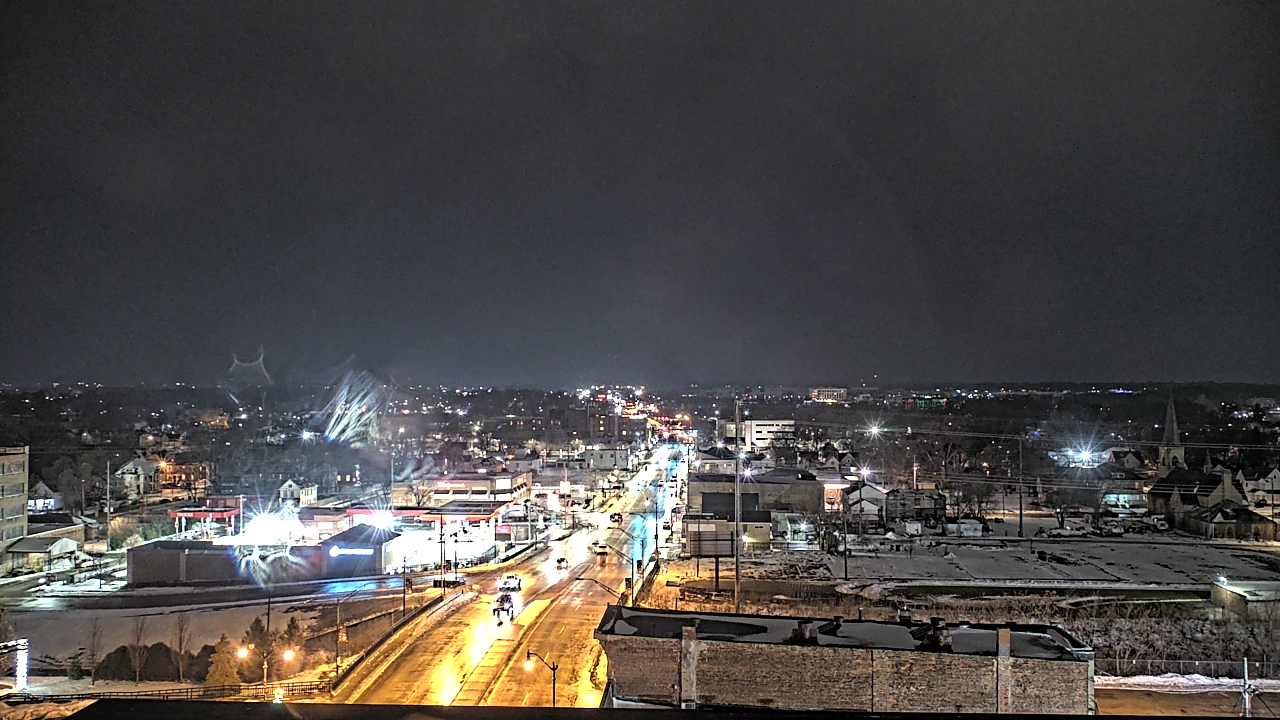 Thumbnail for current weather camera view from Kankakee County Administration Building in Kankakee, Illinois