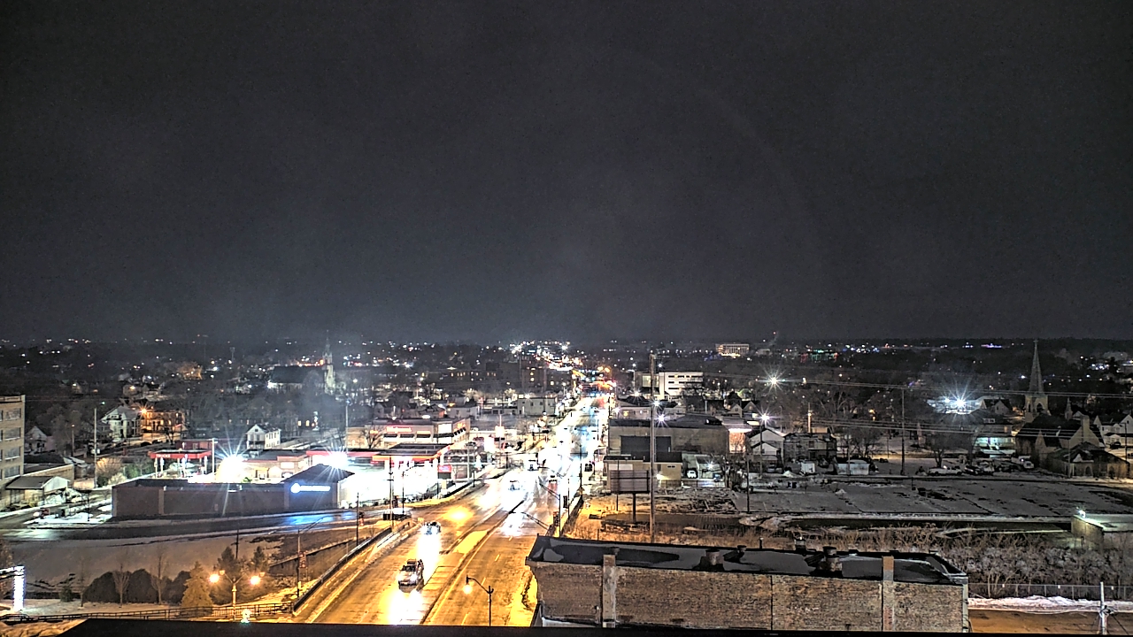 Thumbnail for current weather camera view from Kankakee County Administration Building in Kankakee, Illinois