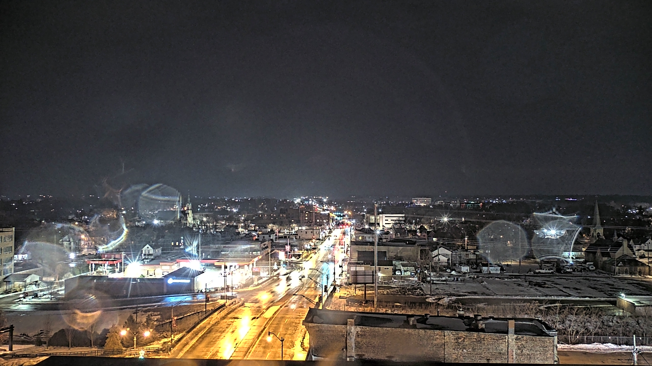 Thumbnail for current weather camera view from Kankakee County Administration Building in Kankakee, Illinois