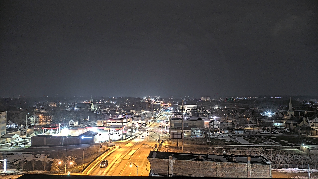 Thumbnail for current weather camera view from Kankakee County Administration Building in Kankakee, Illinois