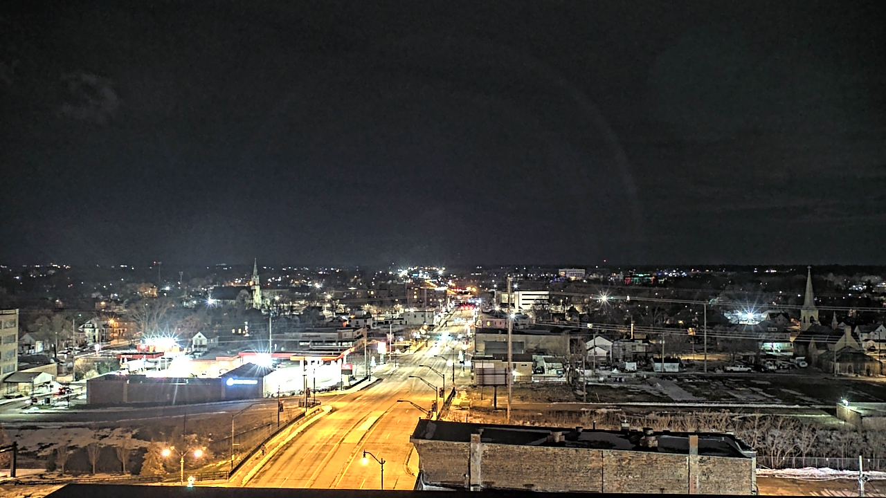 Thumbnail for current weather camera view from Kankakee County Administration Building in Kankakee, Illinois