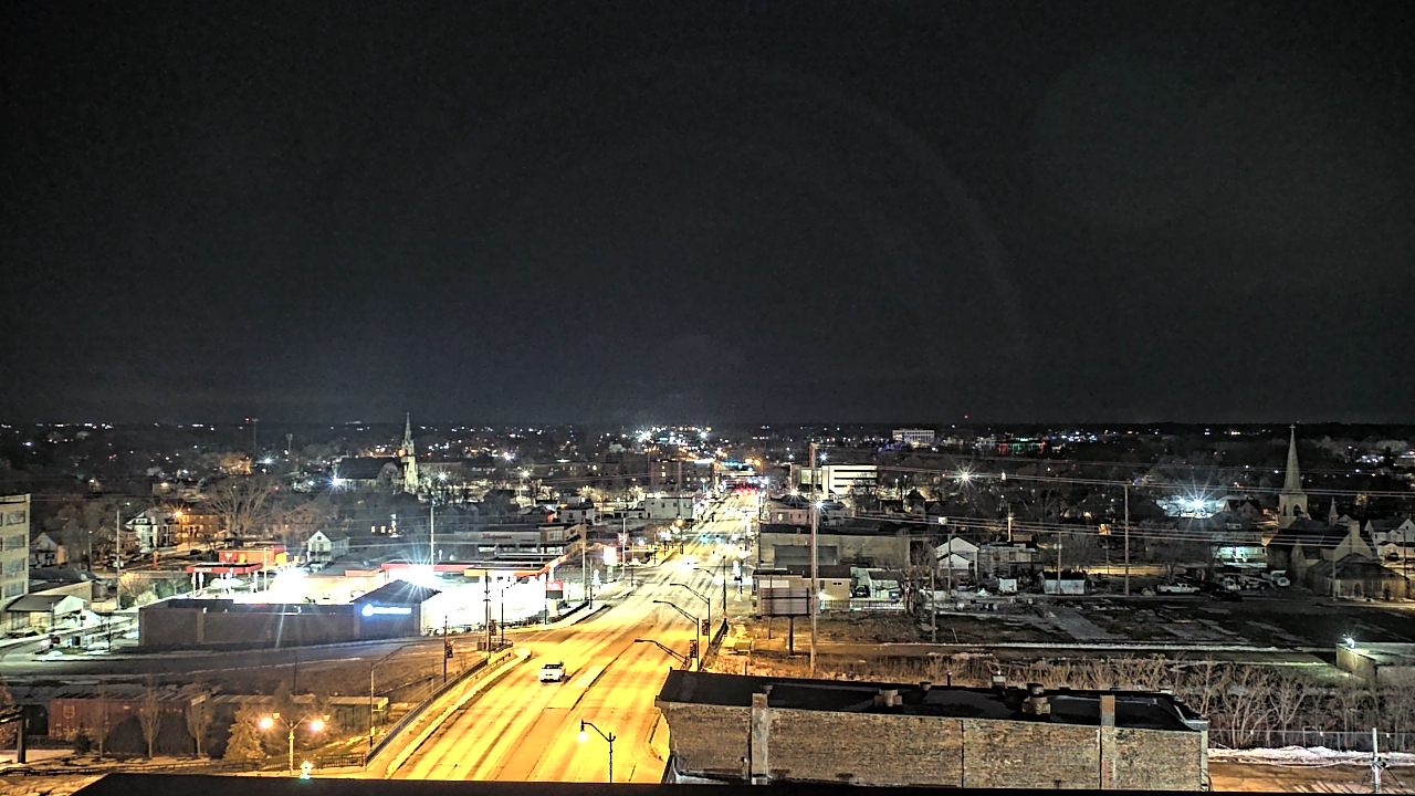 Thumbnail for current weather camera view from Kankakee County Administration Building in Kankakee, Illinois