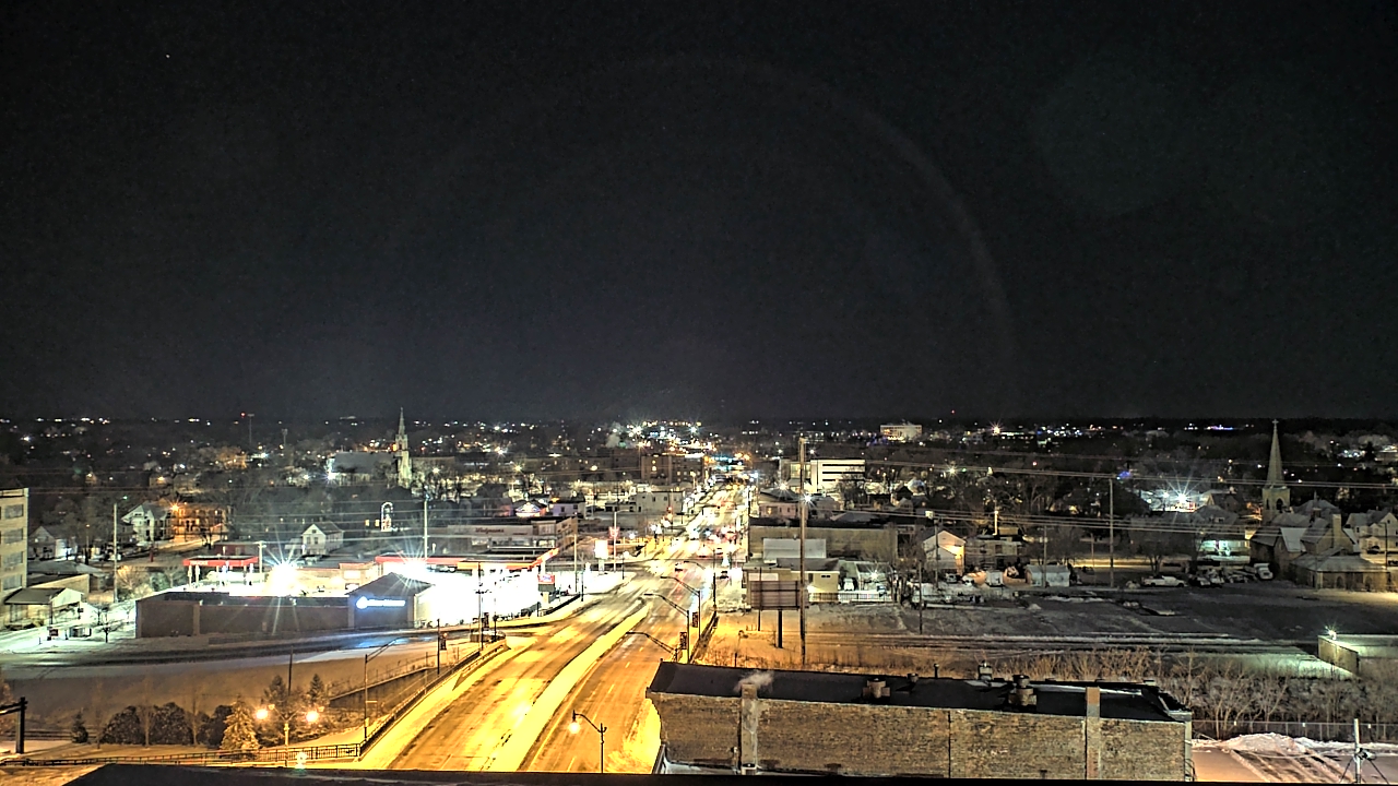 Thumbnail for current weather camera view from Kankakee County Administration Building in Kankakee, Illinois