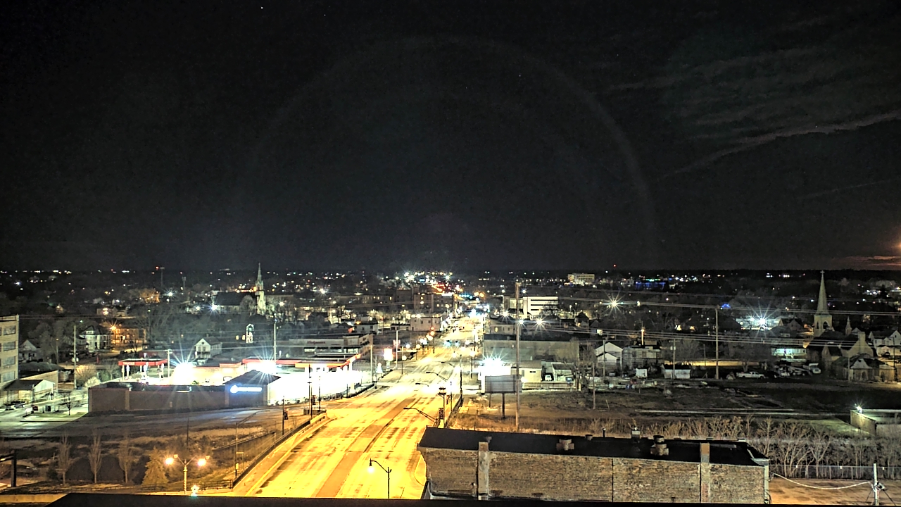 Thumbnail for current weather camera view from Kankakee County Administration Building in Kankakee, Illinois