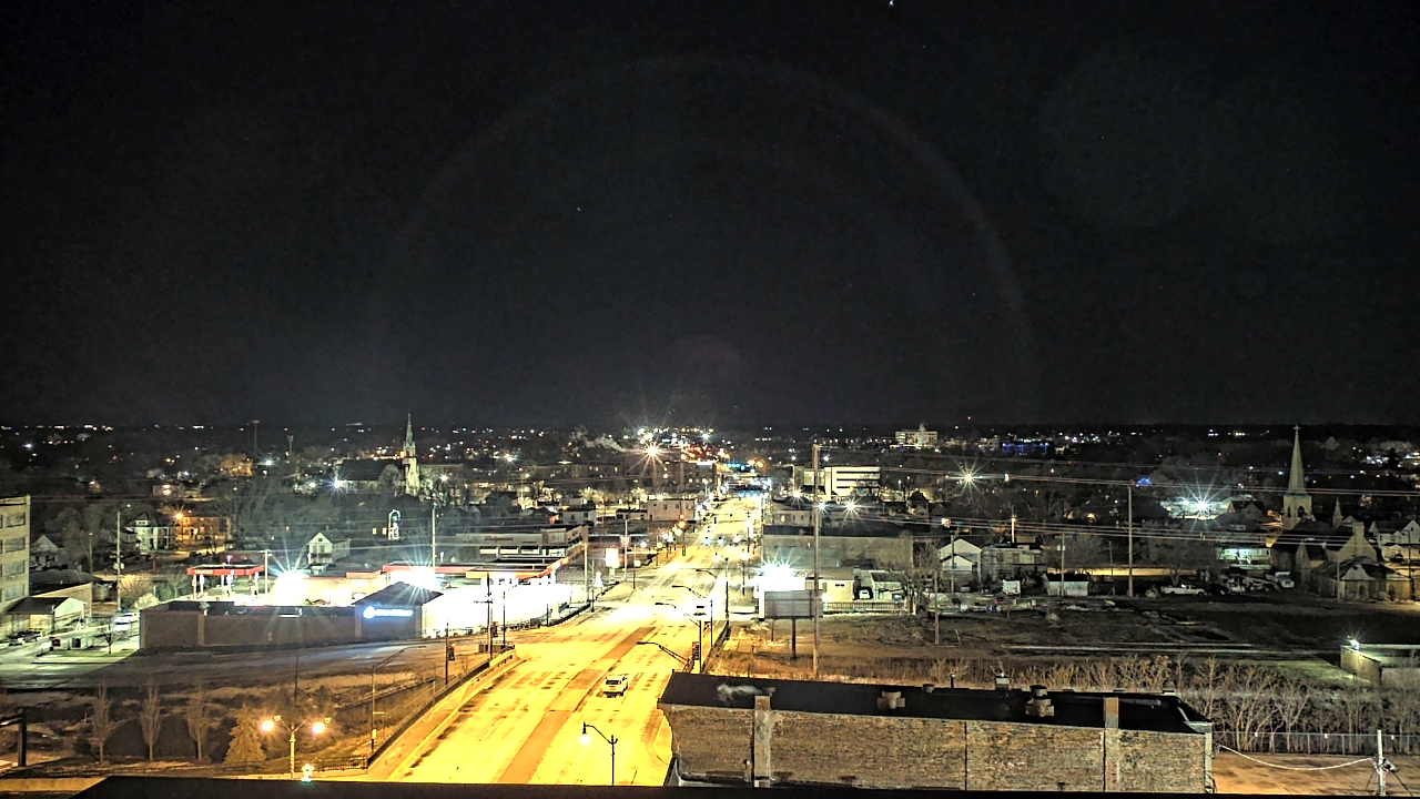 Thumbnail for current weather camera view from Kankakee County Administration Building in Kankakee, Illinois