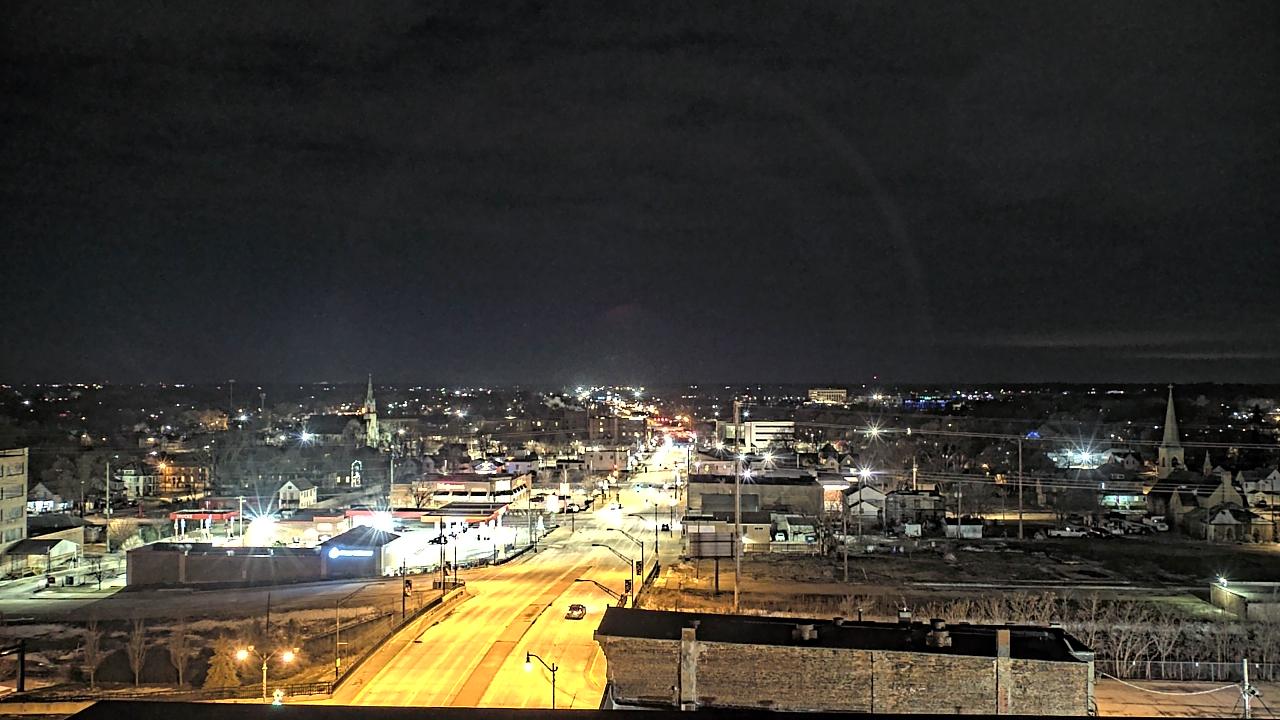 Thumbnail for current weather camera view from Kankakee County Administration Building in Kankakee, Illinois