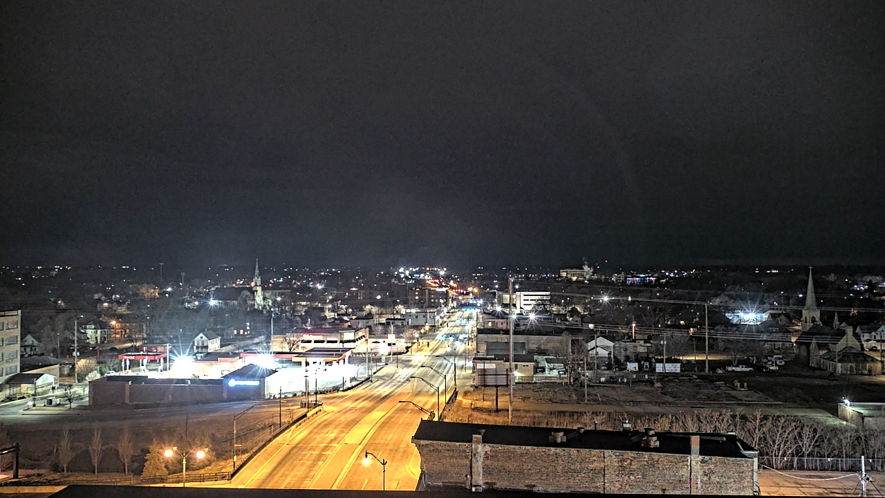 Thumbnail for current weather camera view from Kankakee County Administration Building in Kankakee, Illinois