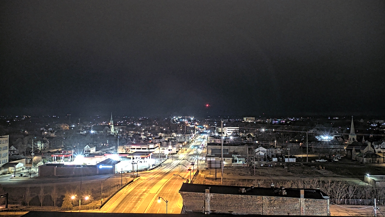 Thumbnail for current weather camera view from Kankakee County Administration Building in Kankakee, Illinois