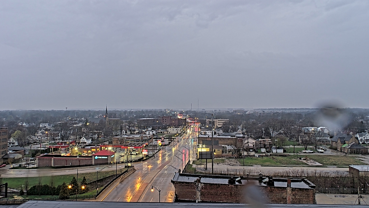 Thumbnail for current weather camera view from Kankakee County Administration Building in Kankakee, Illinois