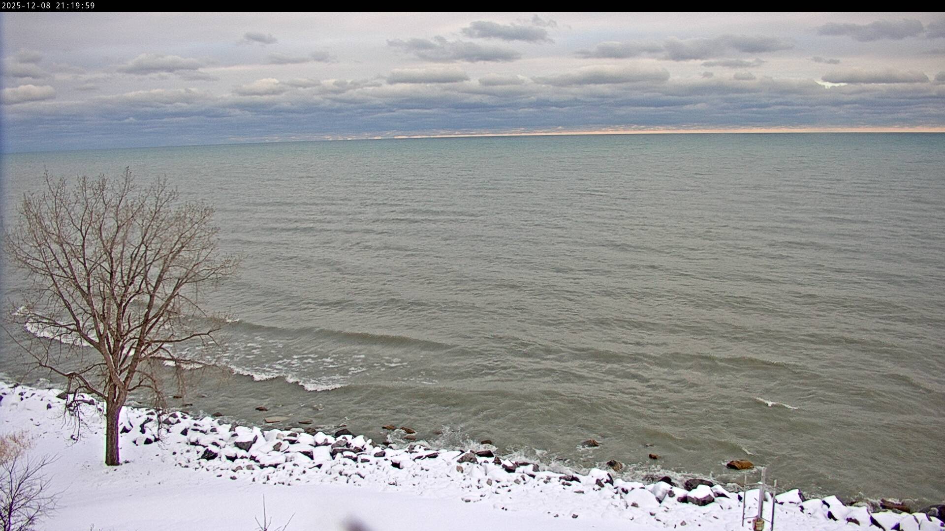 Thumbnail for current weather camera view from Carthage College in Kenosha, Wisconsin