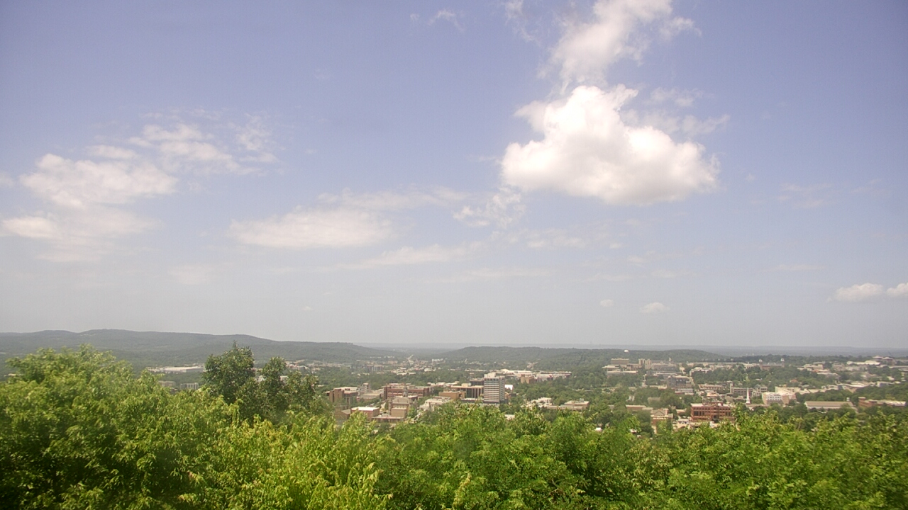 Thumbnail for current weather camera view from Mt. Sequoyah in Fayetteville, Arkansas