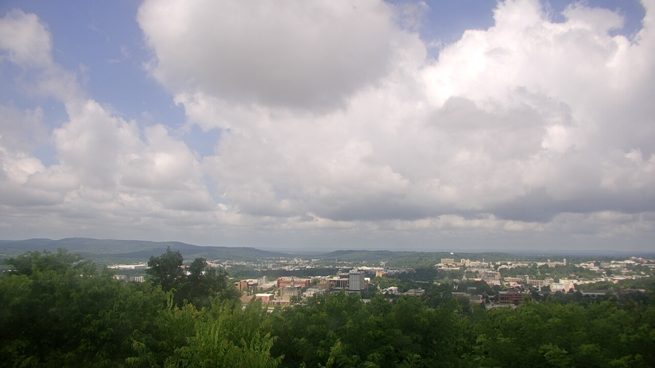Thumbnail for current weather camera view from Mt. Sequoyah in Fayetteville, Arkansas