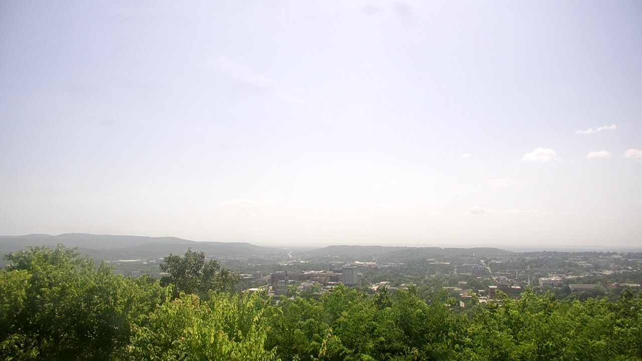 Thumbnail for current weather camera view from Mt. Sequoyah in Fayetteville, Arkansas