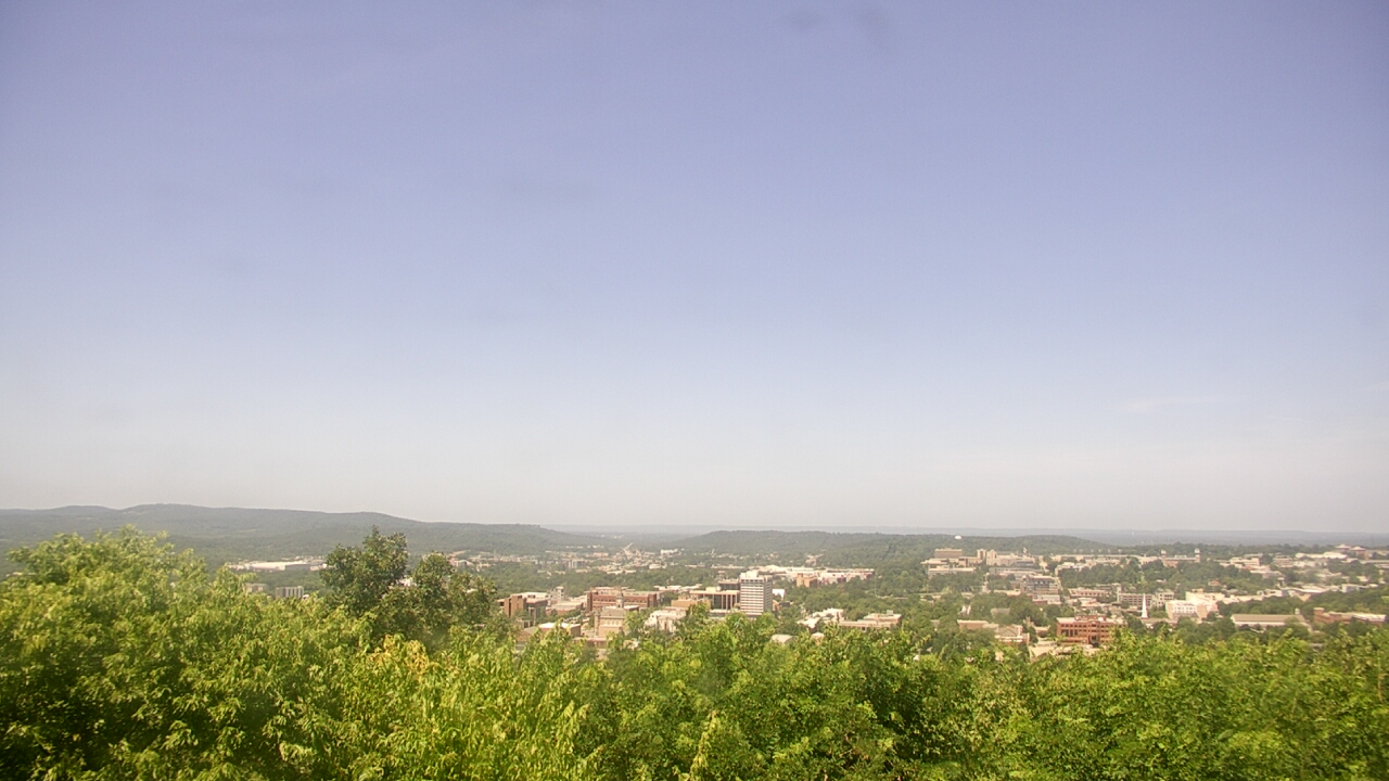 Thumbnail for current weather camera view from Mt. Sequoyah in Fayetteville, Arkansas