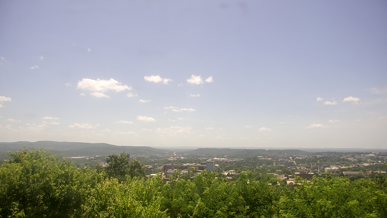 Thumbnail for current weather camera view from Mt. Sequoyah in Fayetteville, Arkansas