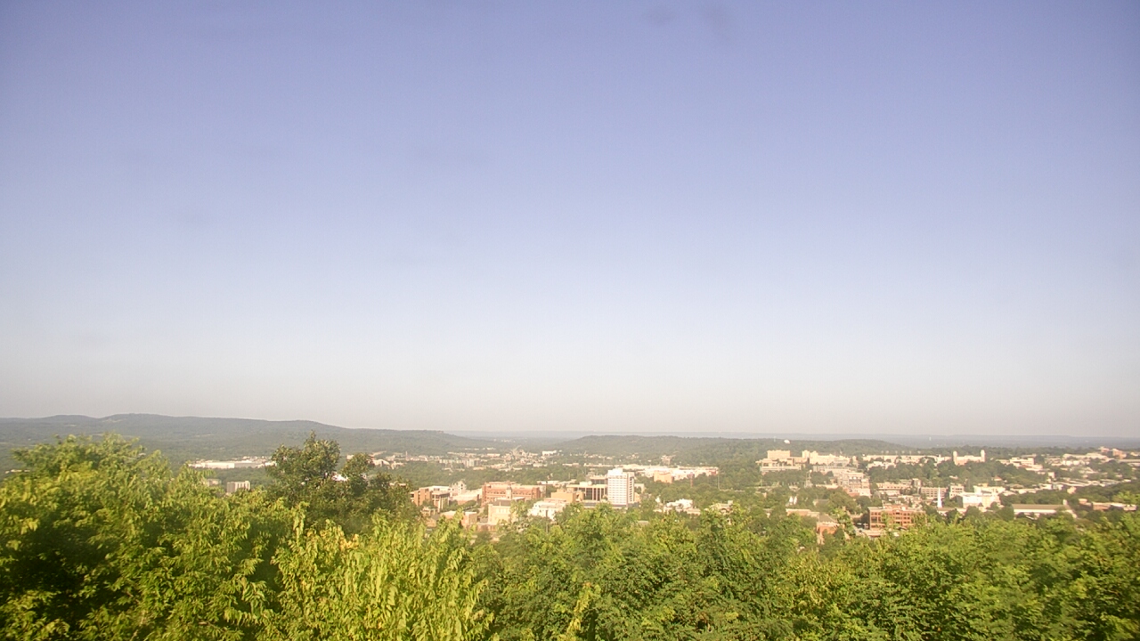 Thumbnail for current weather camera view from Mt. Sequoyah in Fayetteville, Arkansas