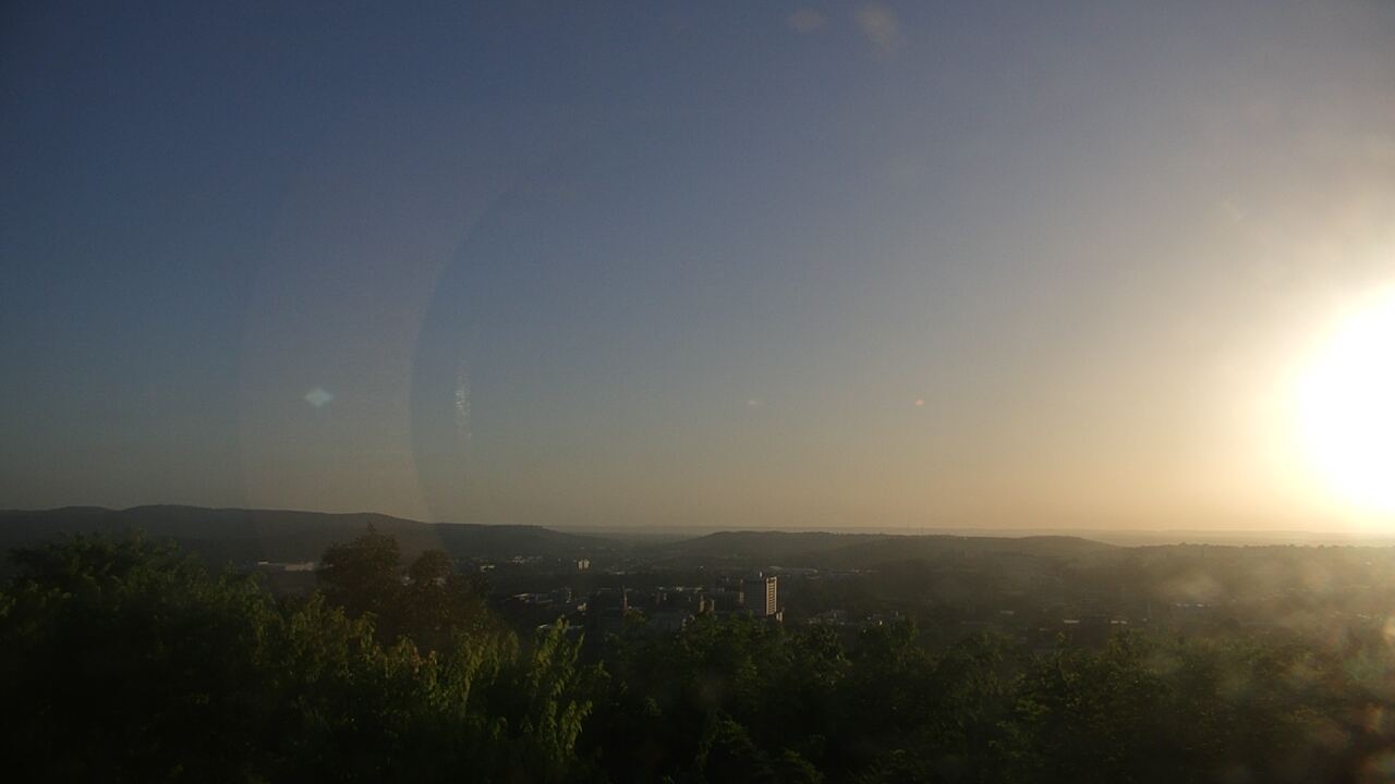 Thumbnail for current weather camera view from Mt. Sequoyah in Fayetteville, Arkansas