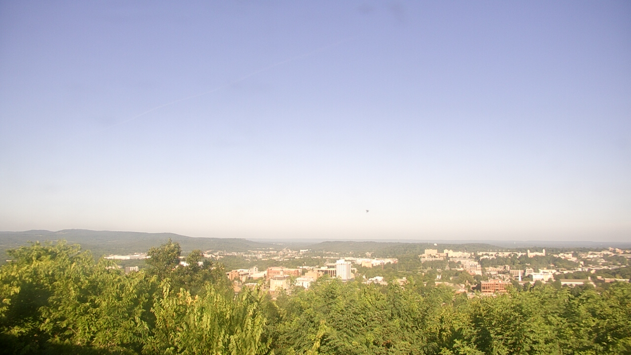 Thumbnail for current weather camera view from Mt. Sequoyah in Fayetteville, Arkansas