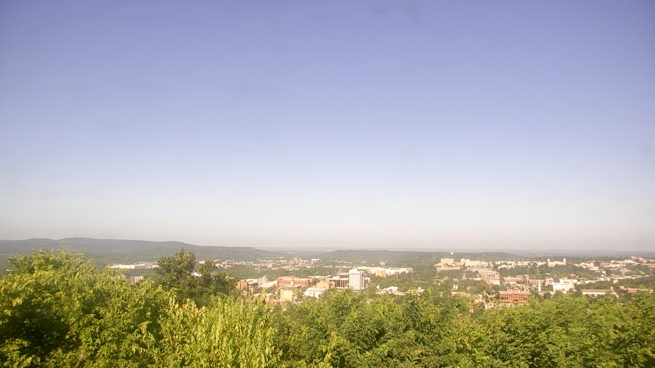 Thumbnail for current weather camera view from Mt. Sequoyah in Fayetteville, Arkansas