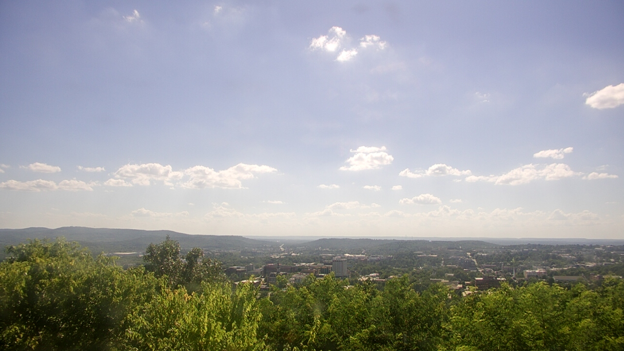 Thumbnail for current weather camera view from Mt. Sequoyah in Fayetteville, Arkansas