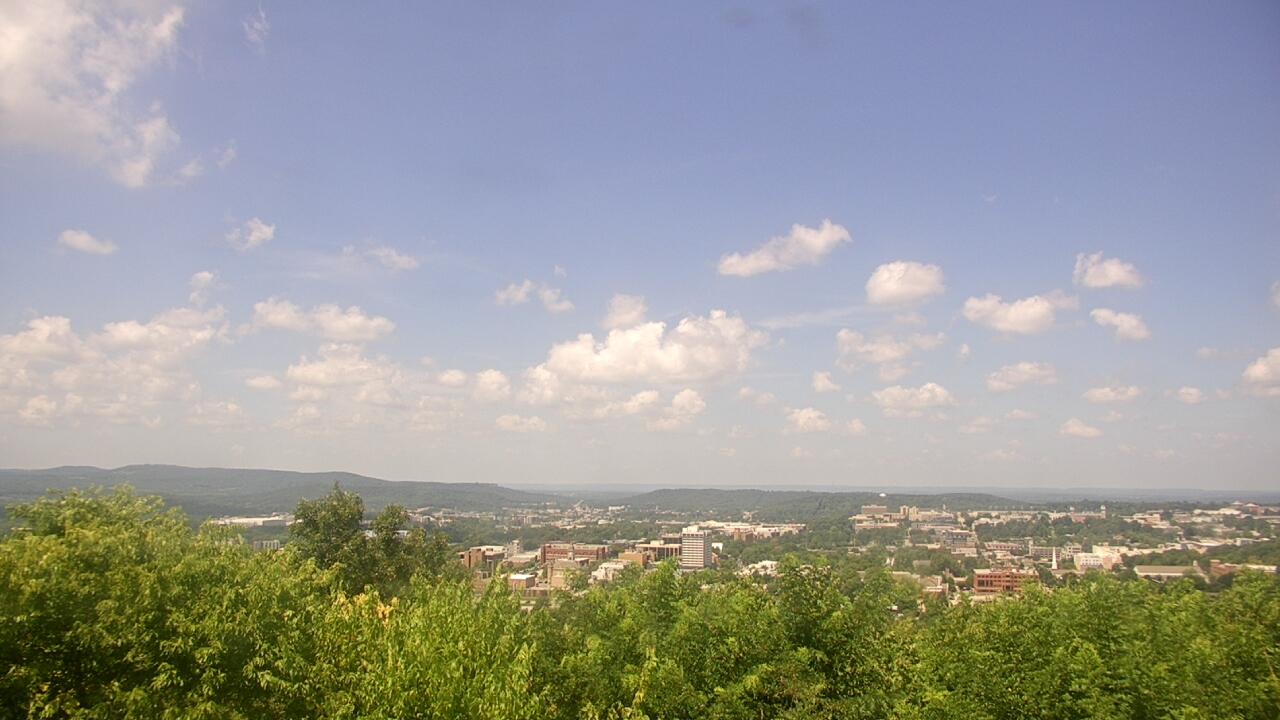 Thumbnail for current weather camera view from Mt. Sequoyah in Fayetteville, Arkansas