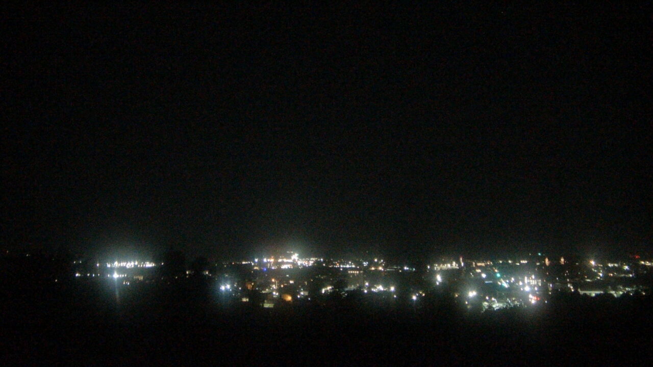 Thumbnail for current weather camera view from Mt. Sequoyah in Fayetteville, Arkansas