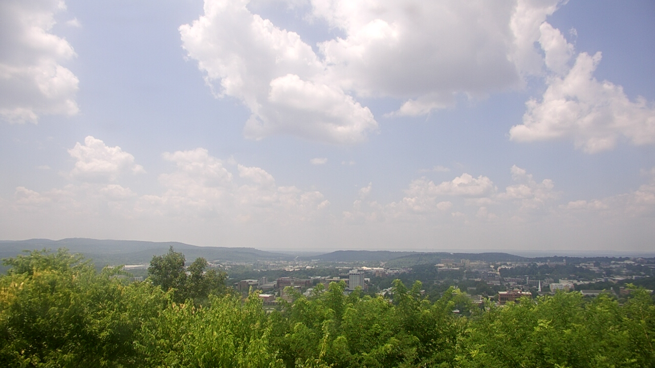 Thumbnail for current weather camera view from Mt. Sequoyah in Fayetteville, Arkansas