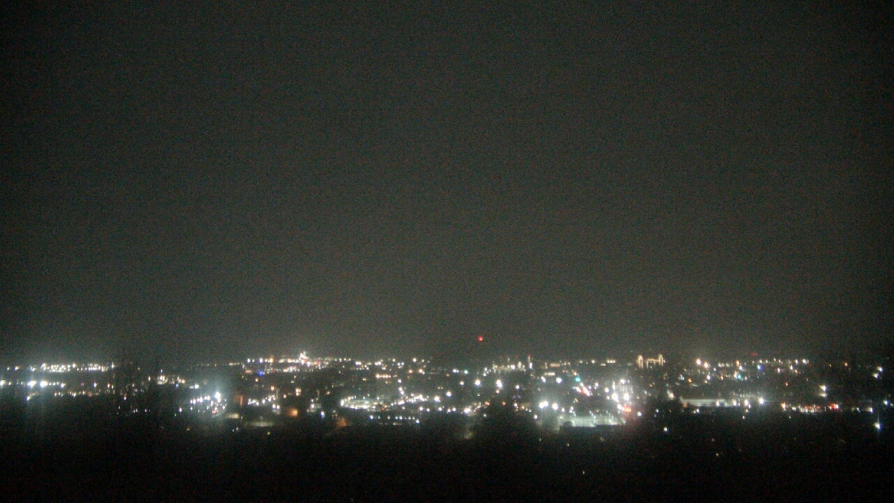 Thumbnail for current weather camera view from Mt. Sequoyah in Fayetteville, Arkansas