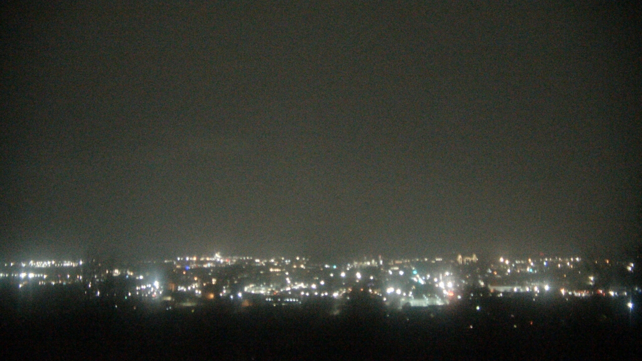 Thumbnail for current weather camera view from Mt. Sequoyah in Fayetteville, Arkansas