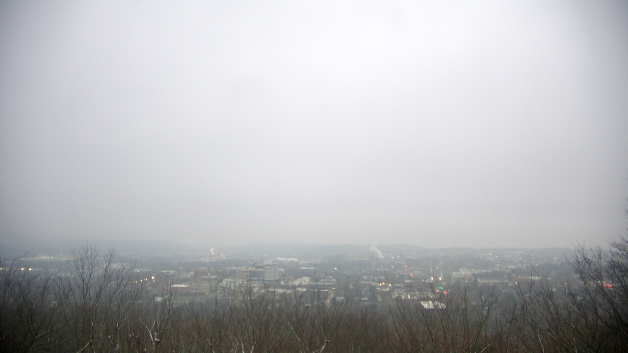 Thumbnail for current weather camera view from Mt. Sequoyah in Fayetteville, Arkansas