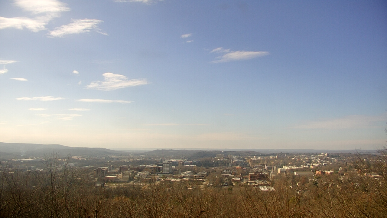 Thumbnail for current weather camera view from Mt. Sequoyah in Fayetteville, Arkansas
