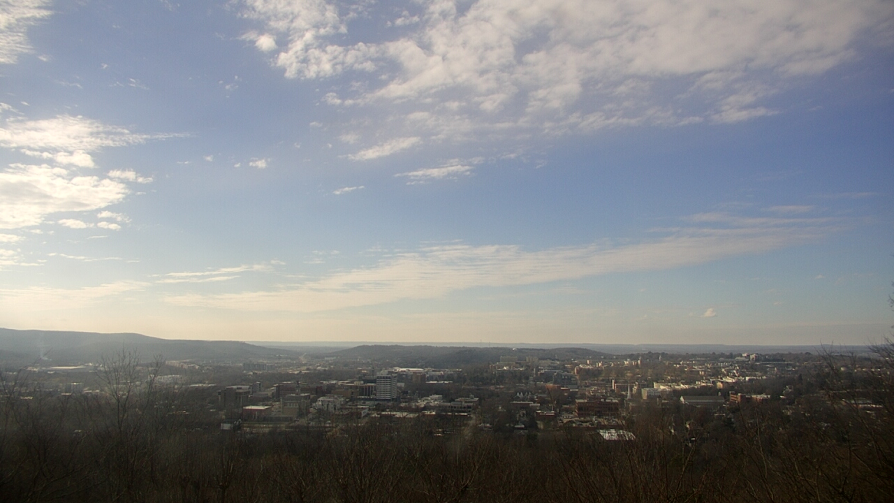 Thumbnail for current weather camera view from Mt. Sequoyah in Fayetteville, Arkansas
