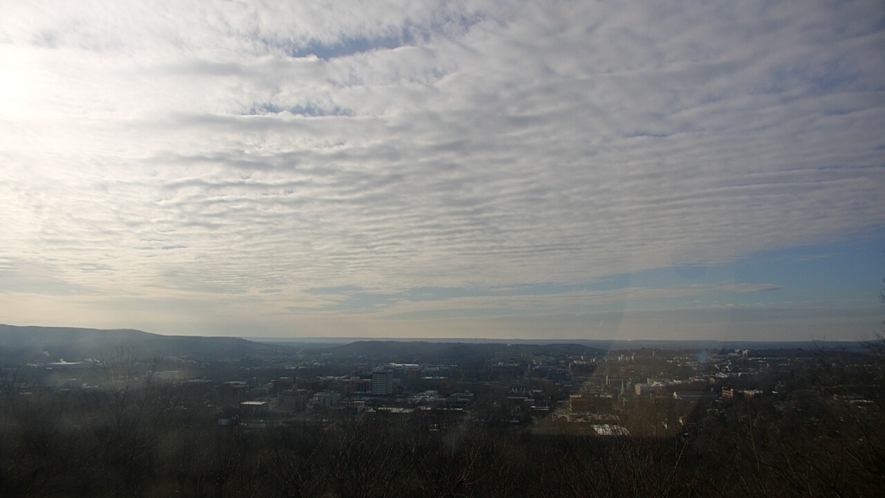Thumbnail for current weather camera view from Mt. Sequoyah in Fayetteville, Arkansas