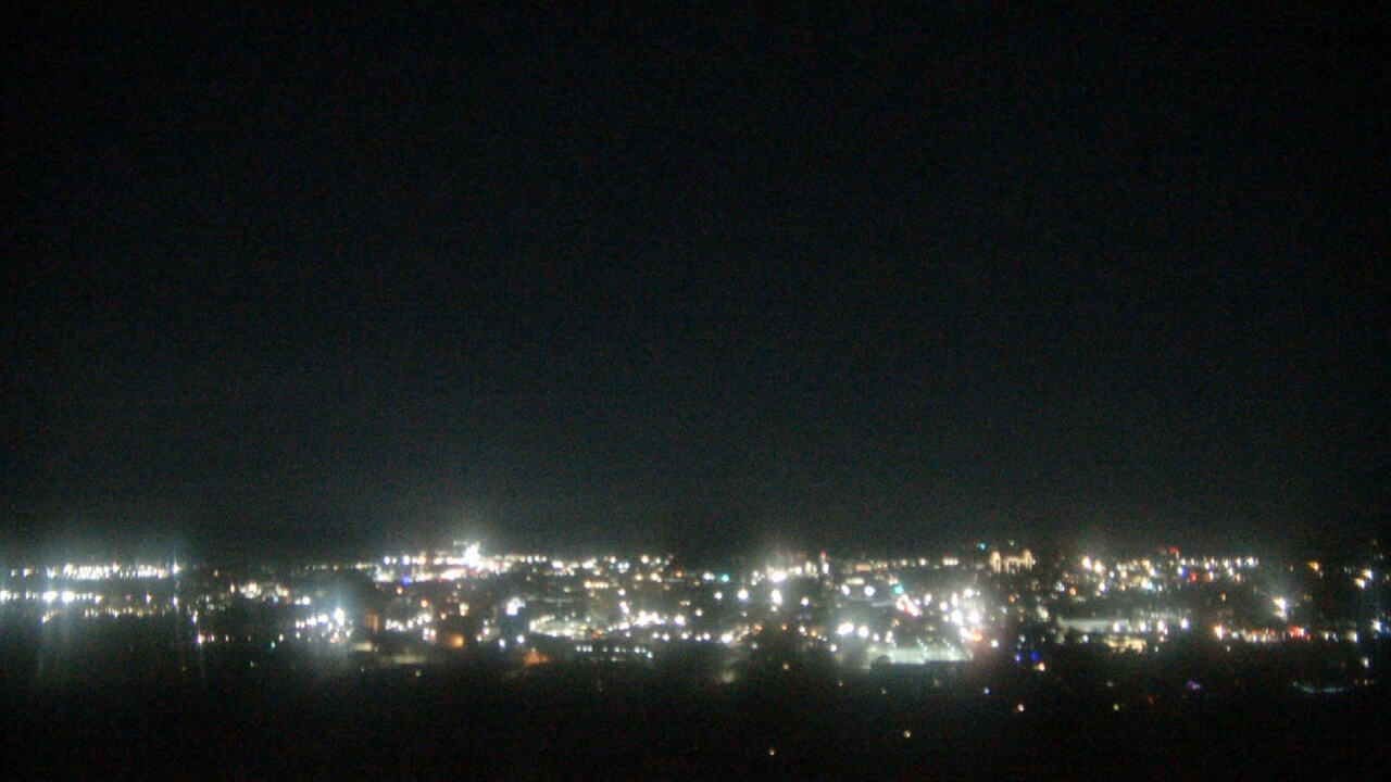 Thumbnail for current weather camera view from Mt. Sequoyah in Fayetteville, Arkansas