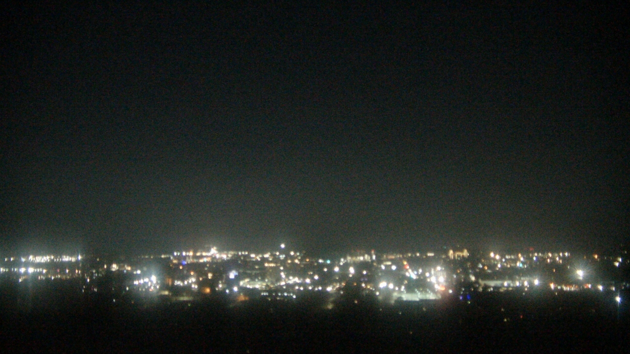 Thumbnail for current weather camera view from Mt. Sequoyah in Fayetteville, Arkansas