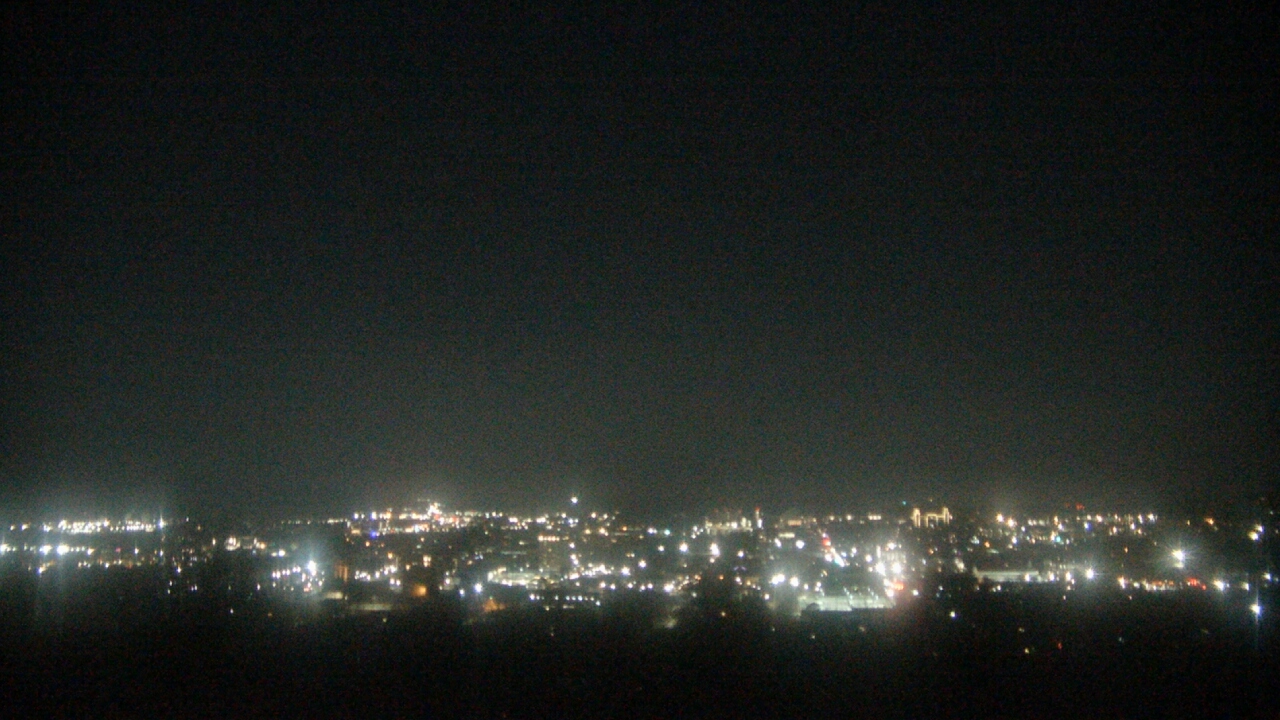 Thumbnail for current weather camera view from Mt. Sequoyah in Fayetteville, Arkansas